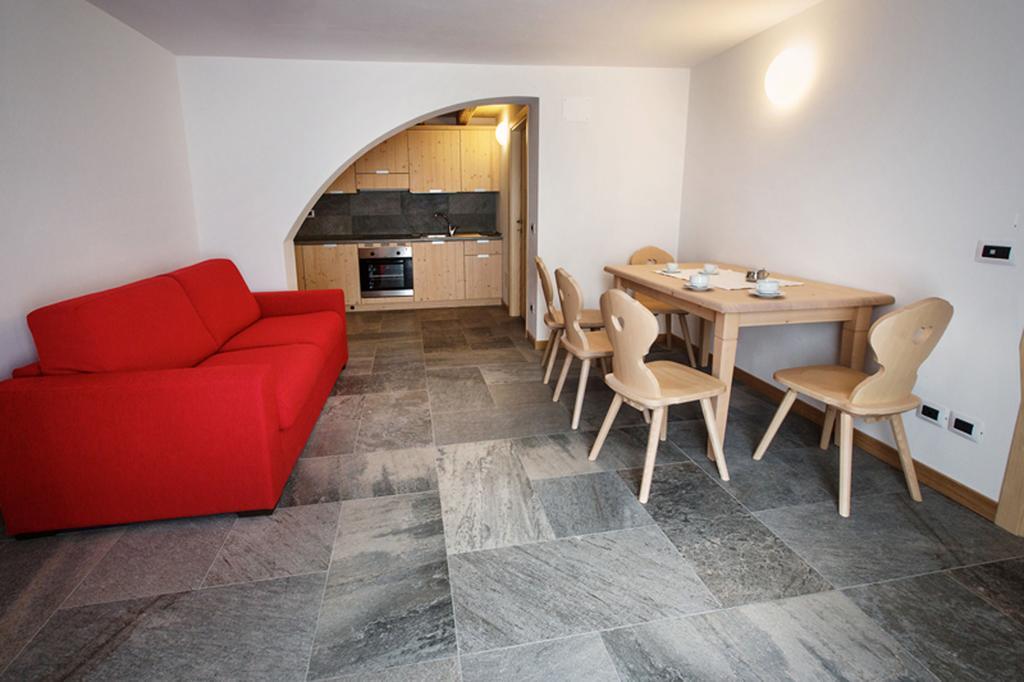La Marmote Albergo Diffuso Di Paluzza Ronc Rum bild